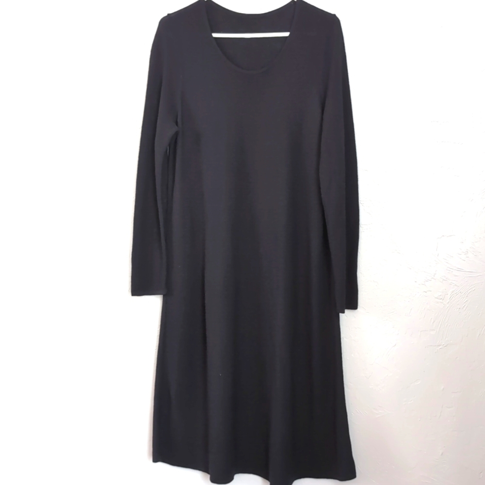 Eileen Fisher 100% Extra Fine Marino Wool Long Sleeve Midi Dress Size Medium?